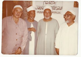 د. علي عبد اللطيف ود. رمضان السيوطي والحاج ليثي